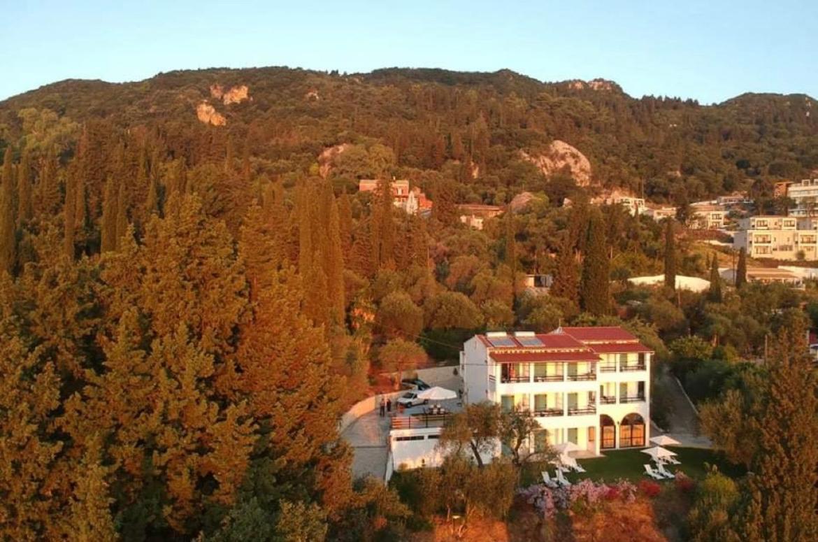Nikoli Apartments Benitses  Buitenkant foto